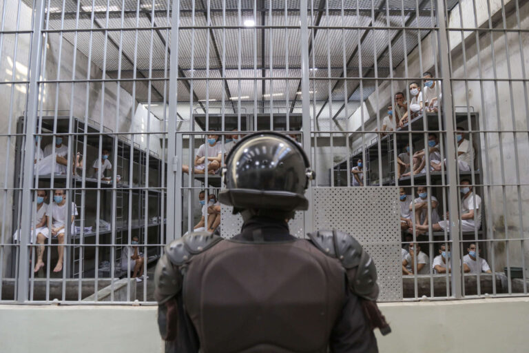 Les avocats d'Abrego Garcia disent qu'il a enduré des coups, une torture à la prison d'El Salvador
