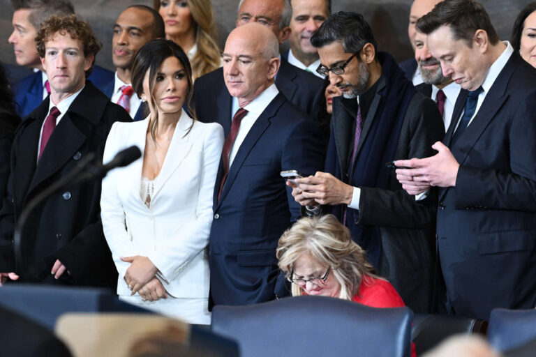 Trump a protégé 165 entreprises des mesures d'application fédérales depuis janvier