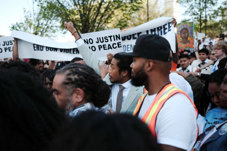 Le GOP du Tennessee veut interdire les réparations. Les Black Tennesseans ripostent.