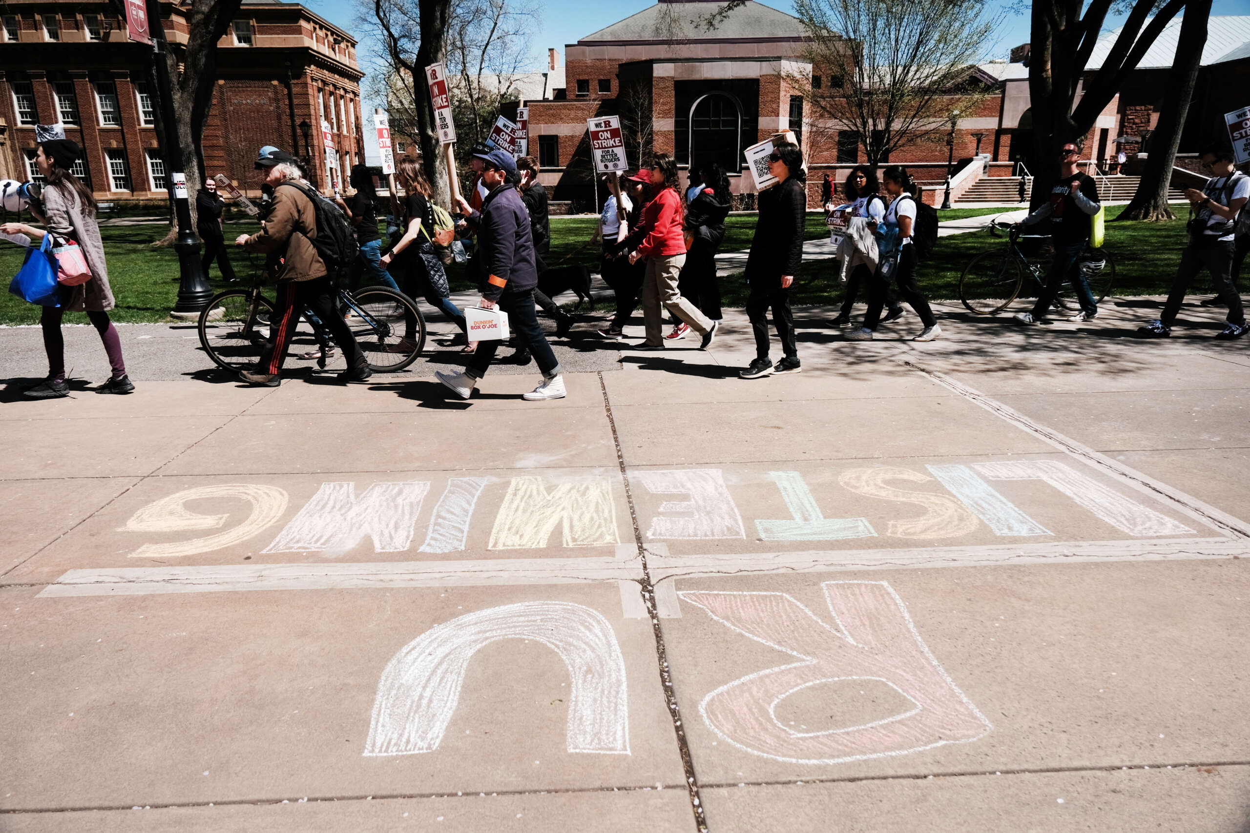 Les syndicats de Rutgers sont solidaires avec un collègue ciblé par Turning Point