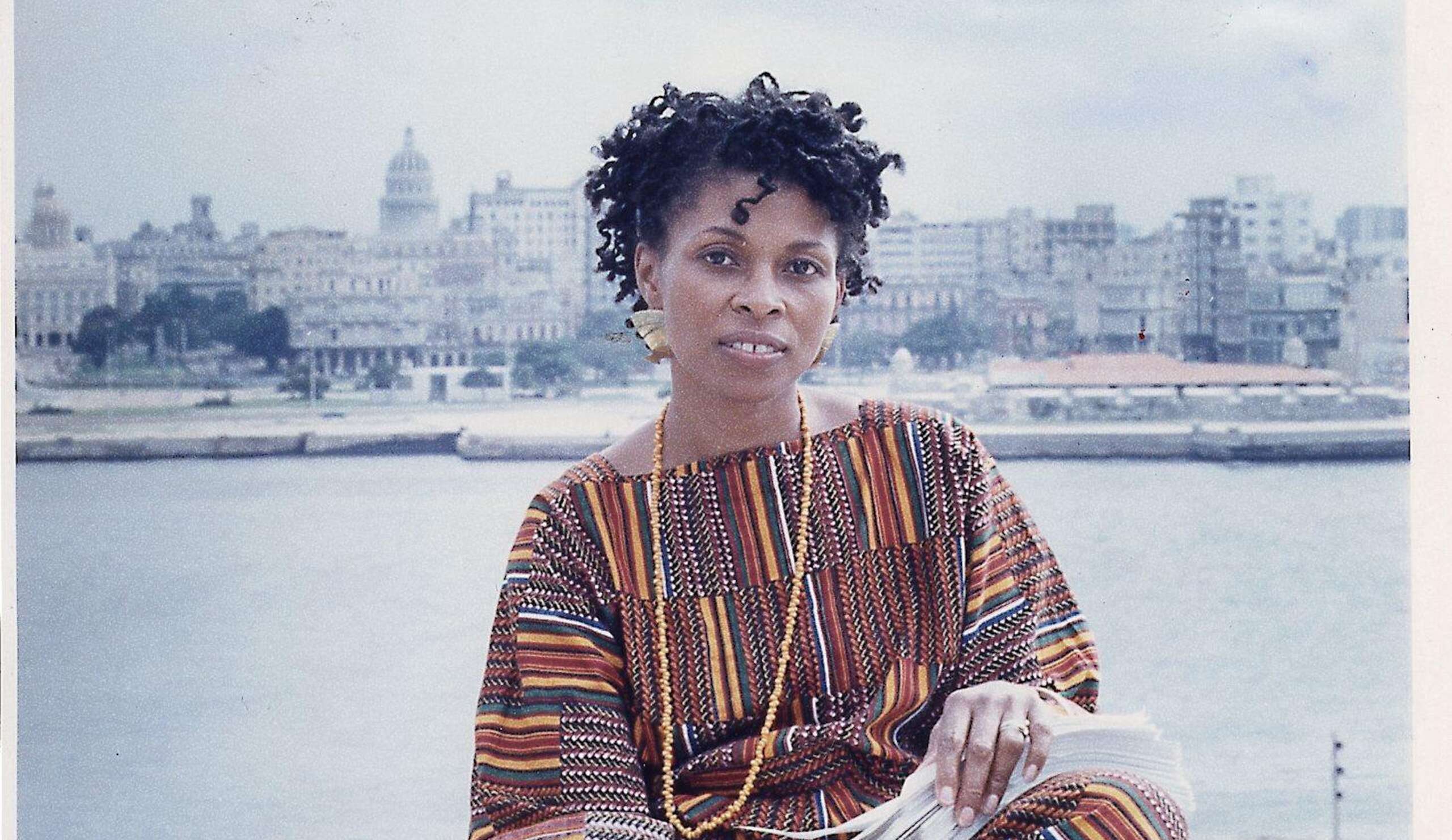 « Vous nous murmurez » : des militants et des artistes pour la justice raciale honorent l'héritage d'Assata