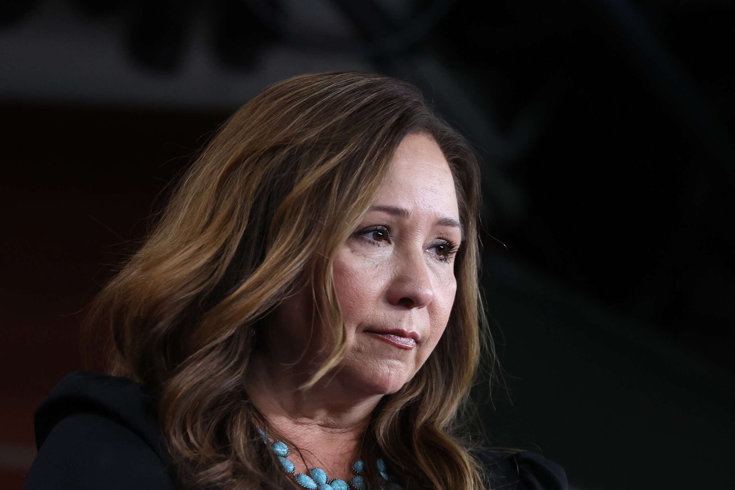 La représentante Adelita Grijalva aspergée de poivre par des agents de l'ICE lors d'un raid en Arizona