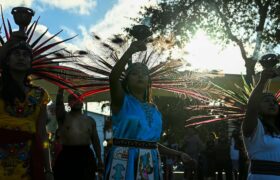 La droite veut exclure les peuples autochtones de l’histoire des États-Unis. Nous ne les laisserons pas.