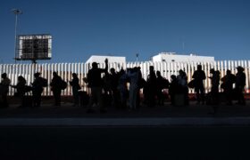 Les États-Unis sont légalement tenus d’accorder l’asile. SCOTUS pourrait aider Trump à y mettre fin de toute façon.