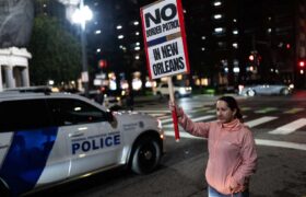 La Nouvelle-Orléans résiste à l’invasion de l’ICE malgré la surveillance et la répression de l’État