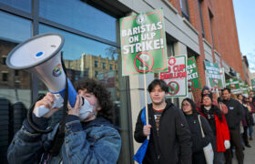 Pourquoi Walmart veut voir échouer la grève des baristas de Starbucks