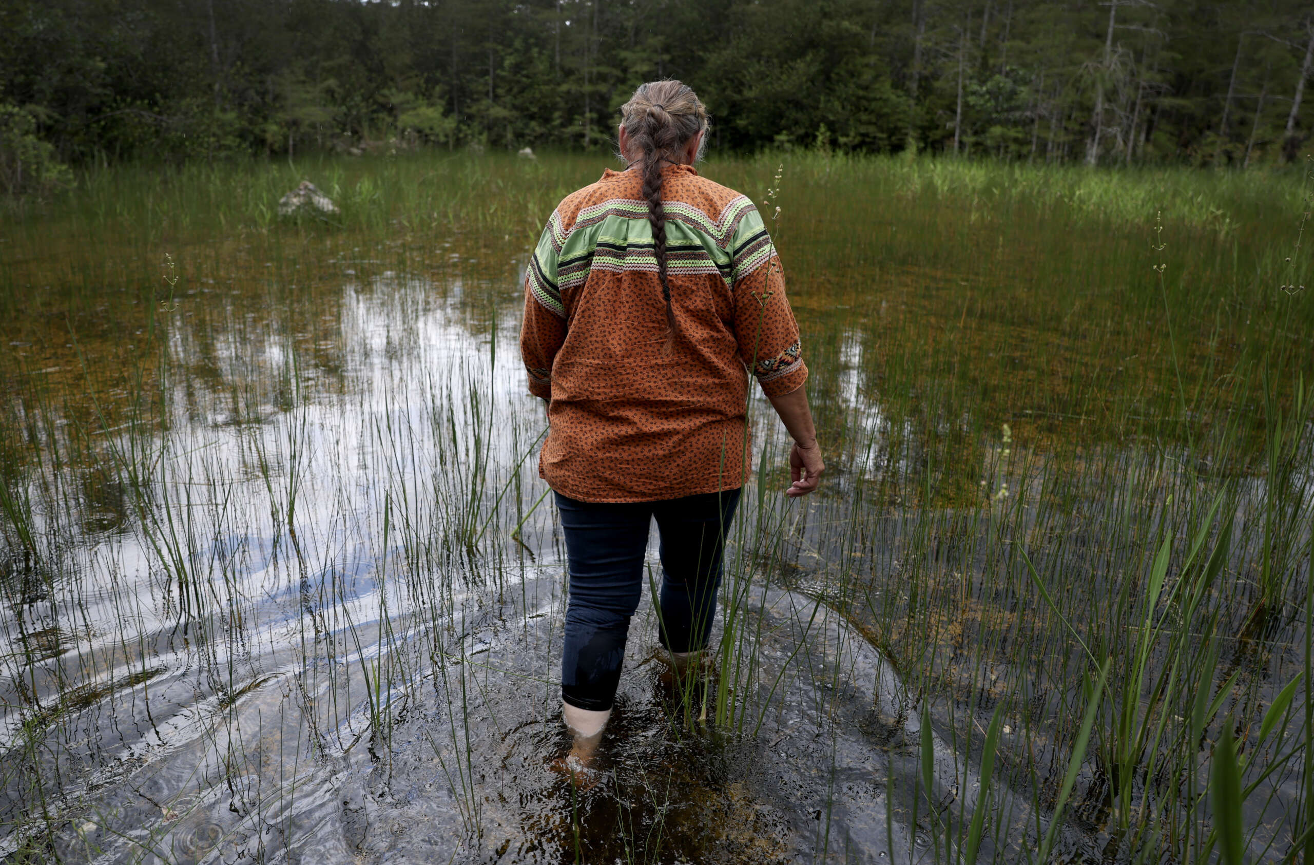 Trump bloque le projet de loi visant à restituer des terres à la tribu de Floride qui a combattu l'alligator Alcatraz