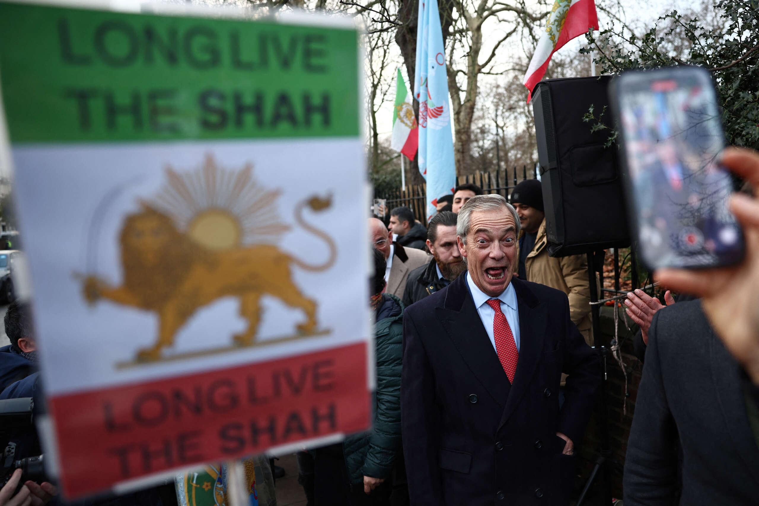 L’Europe offre peu d’espoir aux Iraniens qui tentent de fuir les bombes américaines et israéliennes