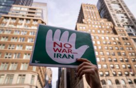 Un Iranien meurt sous la garde de l’ICE alors que l’administration Trump bombarde l’Iran