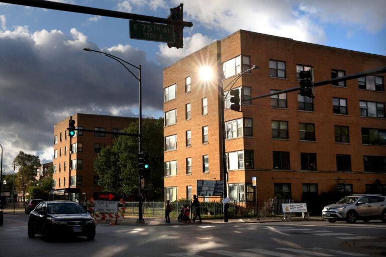 Un projet de supercalculateur soutenu par le Pentagone pourrait exclure les résidents noirs de Chicago