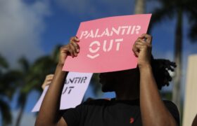 Palantir n&rsquo;a payé aucun impôt fédéral sur le revenu en 2025 grâce à son partenariat avec l&rsquo;ICE et le Pentagone