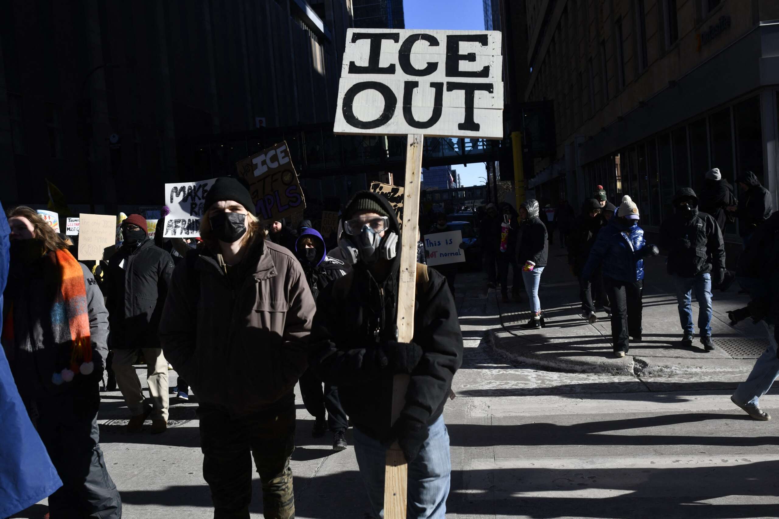 Les syndicalistes du Minnesota font partie des observateurs de l'ICE inculpés par le gouvernement fédéral