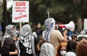 Les Travailleurs unis de l’automobile votent en faveur du désinvestissement d’Israël dans une victoire historique
