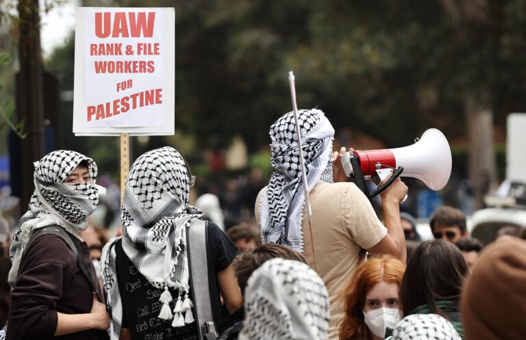 Les Travailleurs unis de l’automobile votent en faveur du désinvestissement d’Israël dans une victoire historique