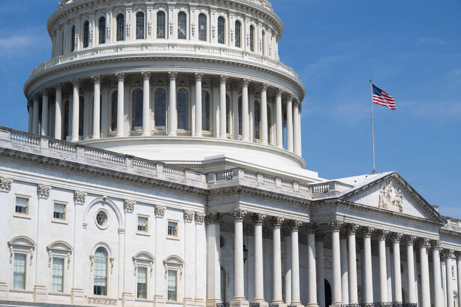 Des familles à travers les États-Unis souffrent des retombées du Megabill 2025 du GOP