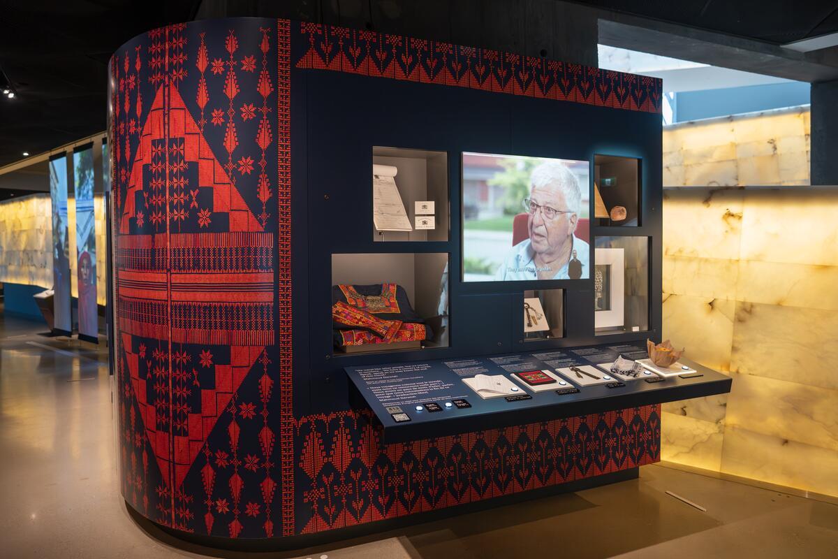 Le musée a été attaqué par des groupes de pression pro-israéliens pour avoir accueilli l’exposition sur la Nakba.