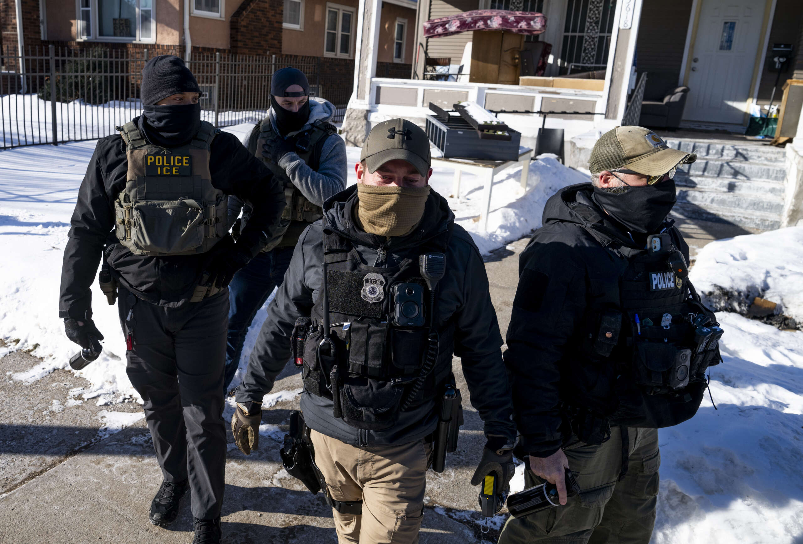 L’administrateur de Trump a bloqué les poursuites contre l’agent ICE pour la fusillade de Minneapolis