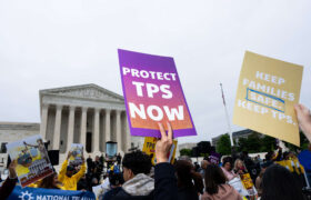 Le DHS affirme que le TPS pour 170 000 Salvadoriens restera malgré son expiration imminente