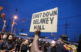 Martin Soto, organisateur de la grève de la faim à Delaney Hall, libéré après 8 mois