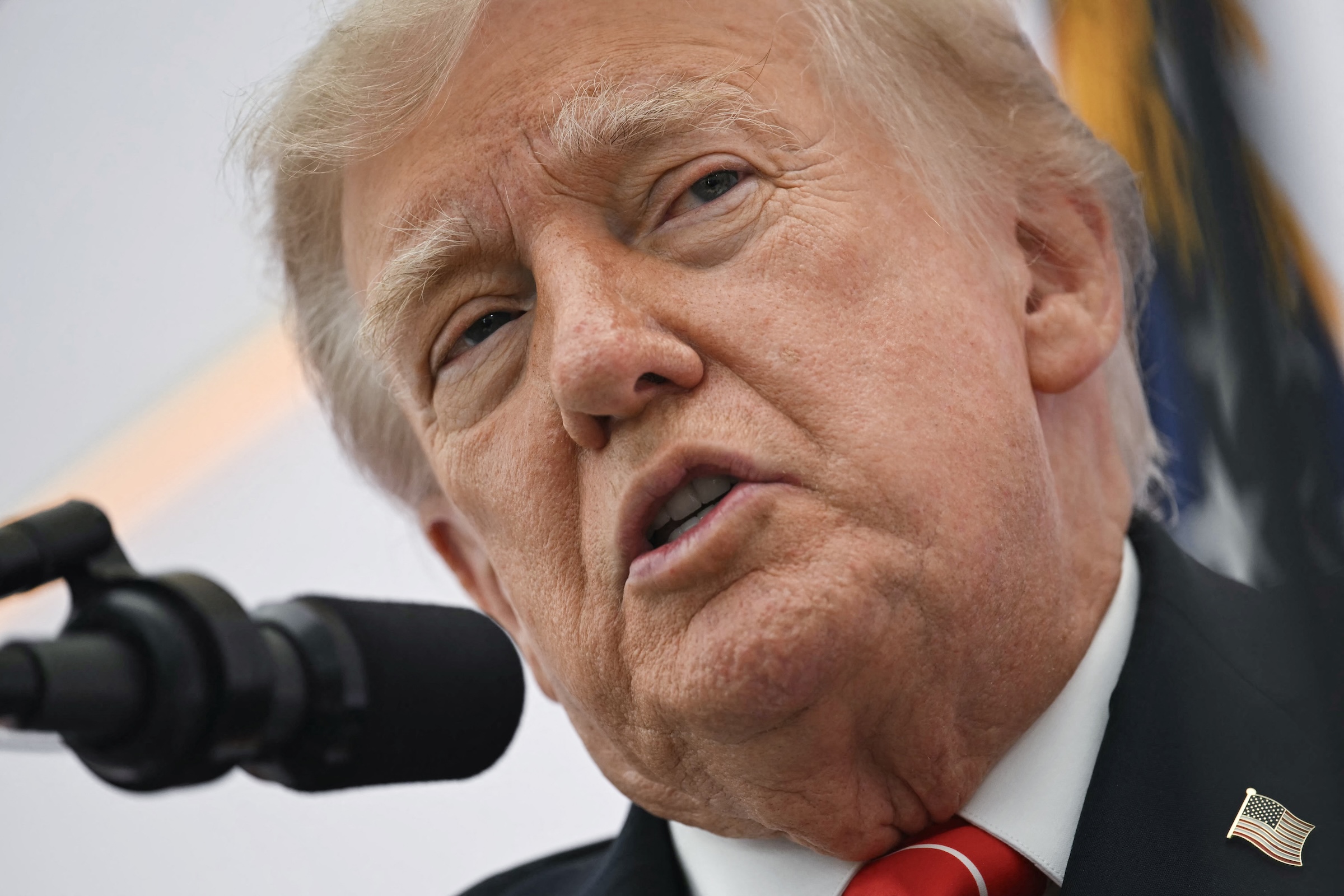 Trump incite ouvertement à la guerre raciale et appelle à la « lutte » contre les Somaliens du Minnesota