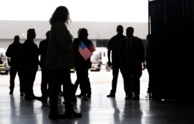 98 % des réfugiés admis par Trump sont des Sud-Africains blancs